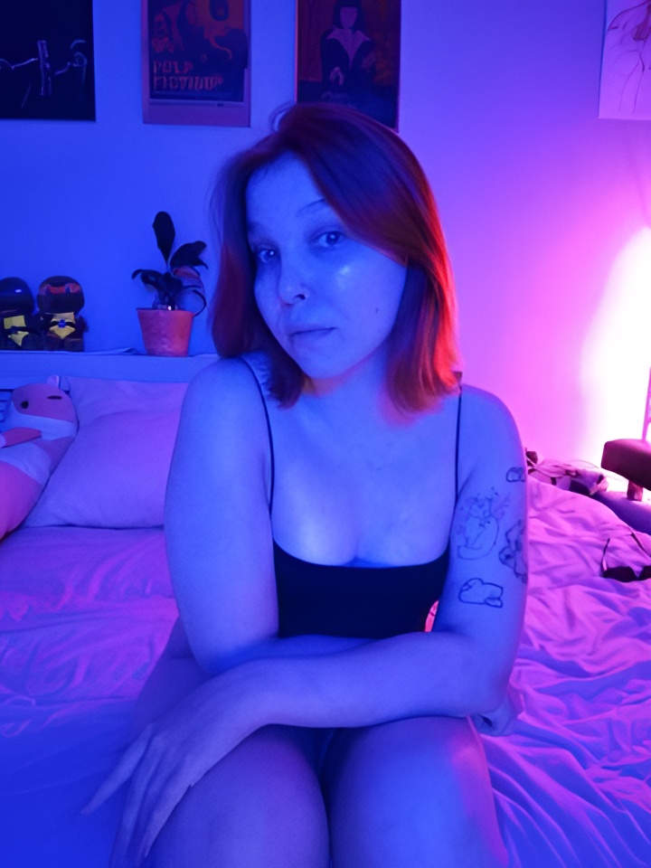 Ида привлекальеная девушка из Геленджика цена от 5000 руб