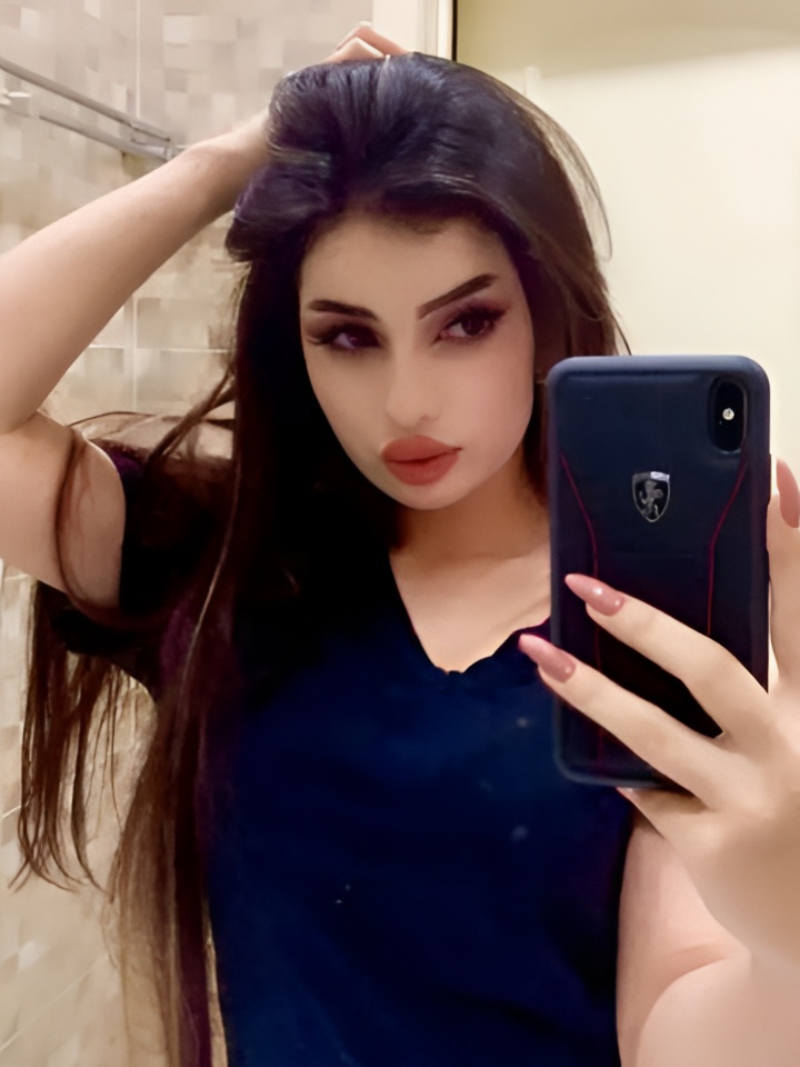 Устина привлекальеная девушка из Геленджика цена от 3000 руб