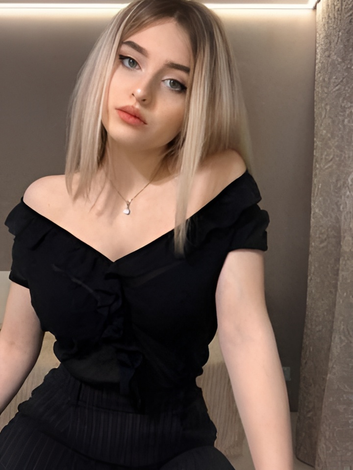 Владислава привлекальеная девушка из Геленджика цена от 2500 руб