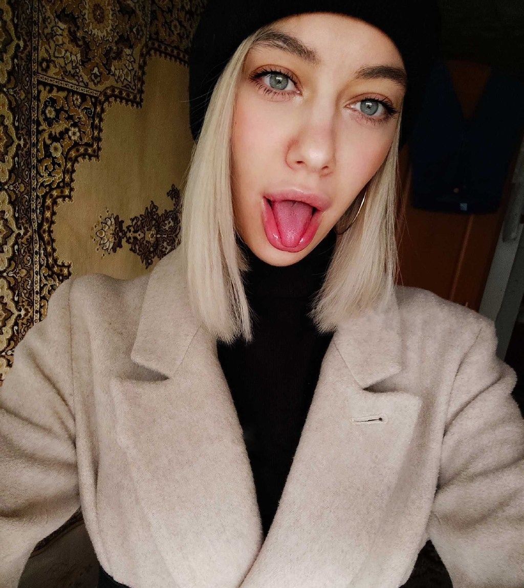 Света привлекальеная девушка из Геленджика цена от 3500 руб