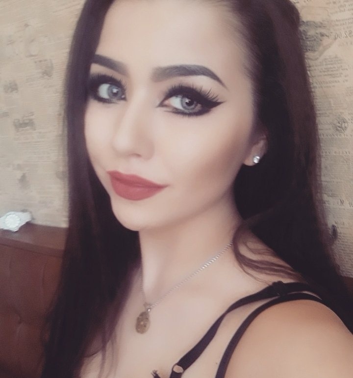 Розочка привлекальеная девушка из Геленджика цена от 3500 руб