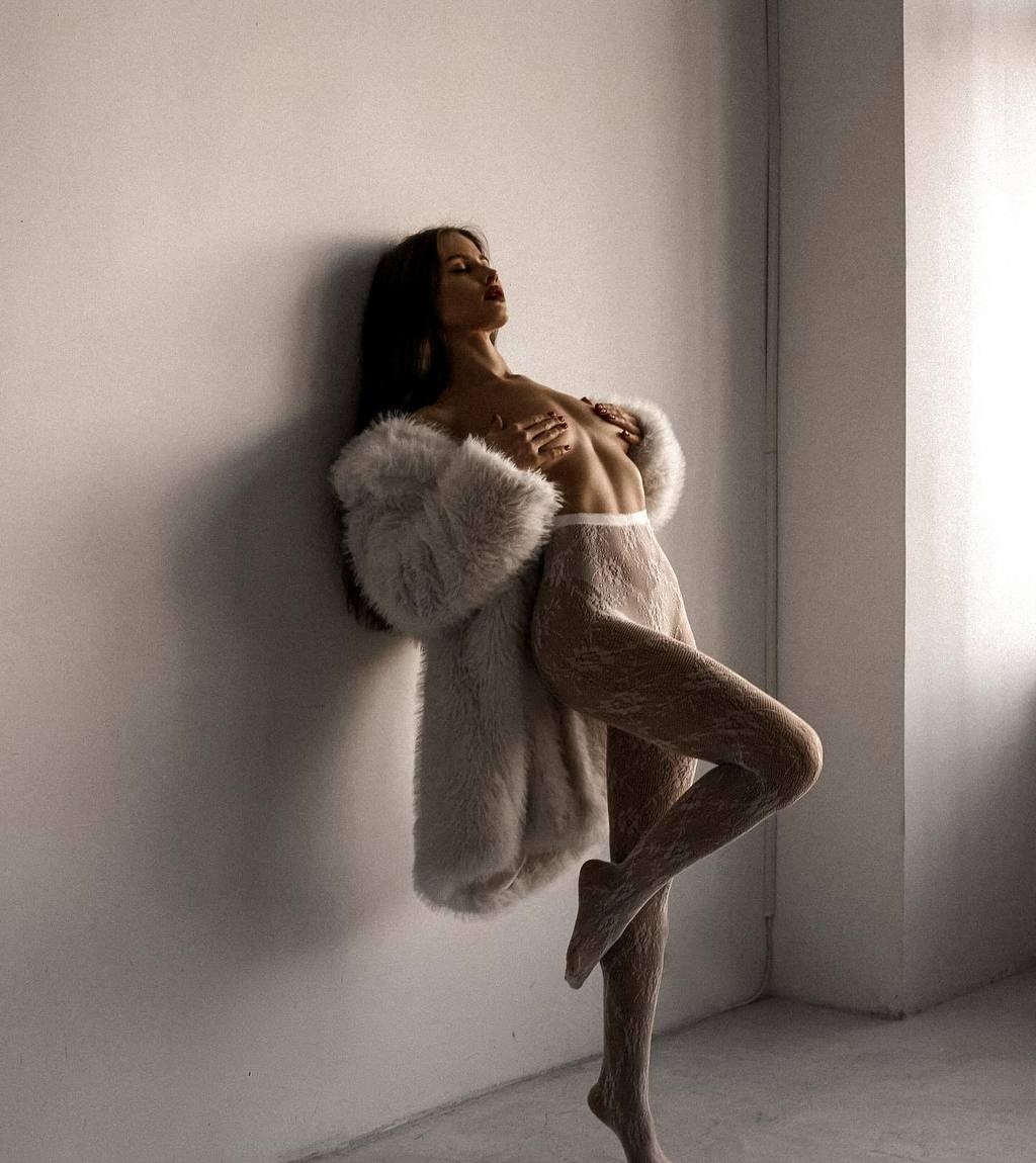 Индивидуалка Лена, доступна для личного знакомства от 7000 руб