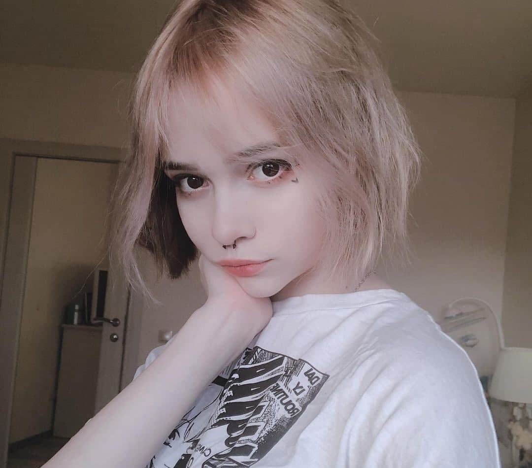 Лиза привлекальеная девушка из Геленджика цена от 3000 руб