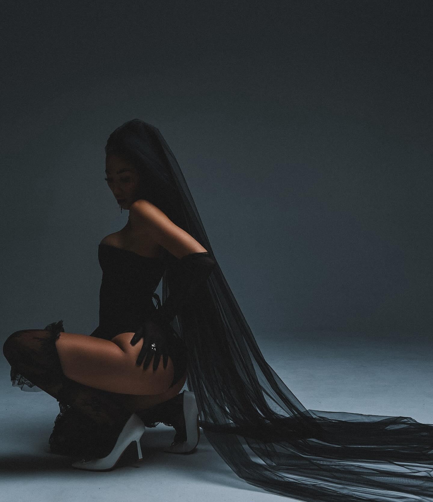 Алеся привлекальеная девушка из Геленджика цена от 4500 руб