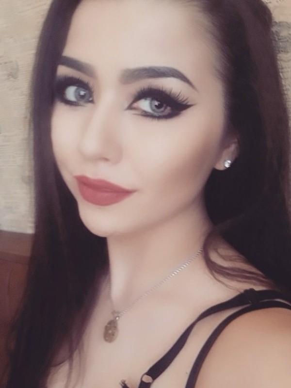 Розочка привлекательная девушка из Геленджика цена от 3500 руб