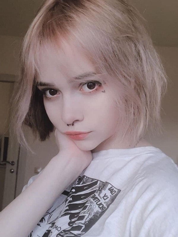 Лиза привлекательная девушка из Геленджика цена от 3000 руб