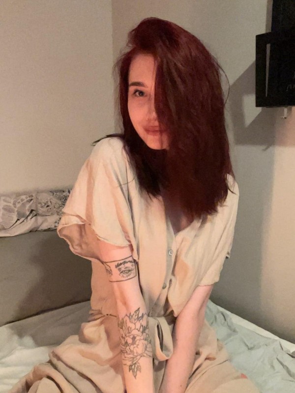 Флора привлекательная девушка из Геленджика цена от 5000 руб